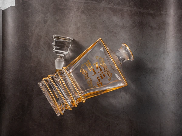 בקבוק קריסטל ליין